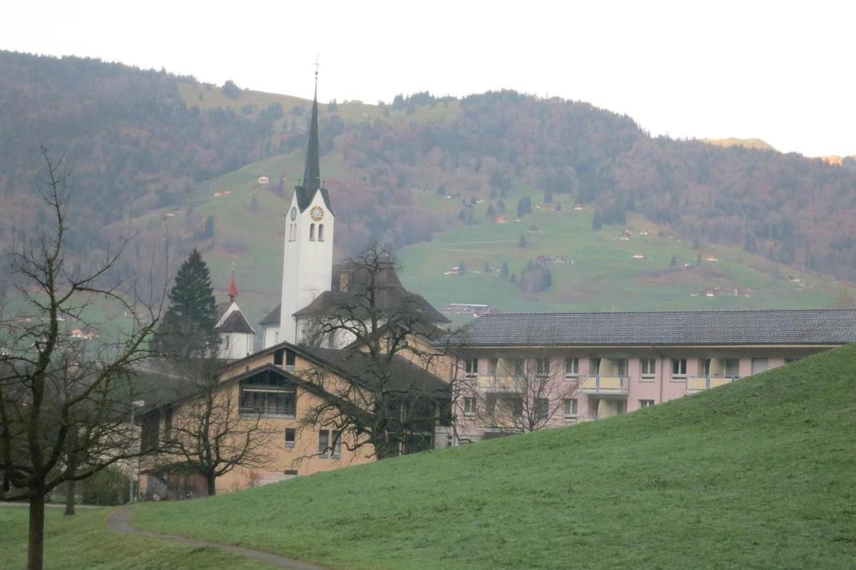 Hotel Krone - Giswil Exterior foto